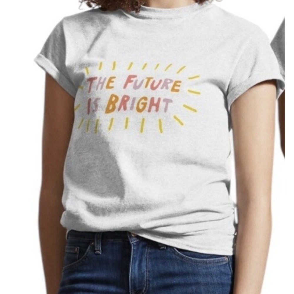 EVERLY TSHIRT Women's Medium The Future Is Bright Graphic Tee short Sleeve